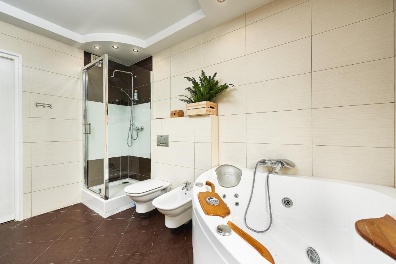 Lumina Spacious Apartment Near The Railway Station Warschau Exterior foto